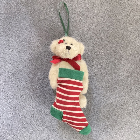 Adorable BOYD’S BEARS "Polarsox" w/Stocking Plush Christmas Ornament - Picture 1 of 6